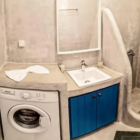 House Blue Lejlighed Kostos